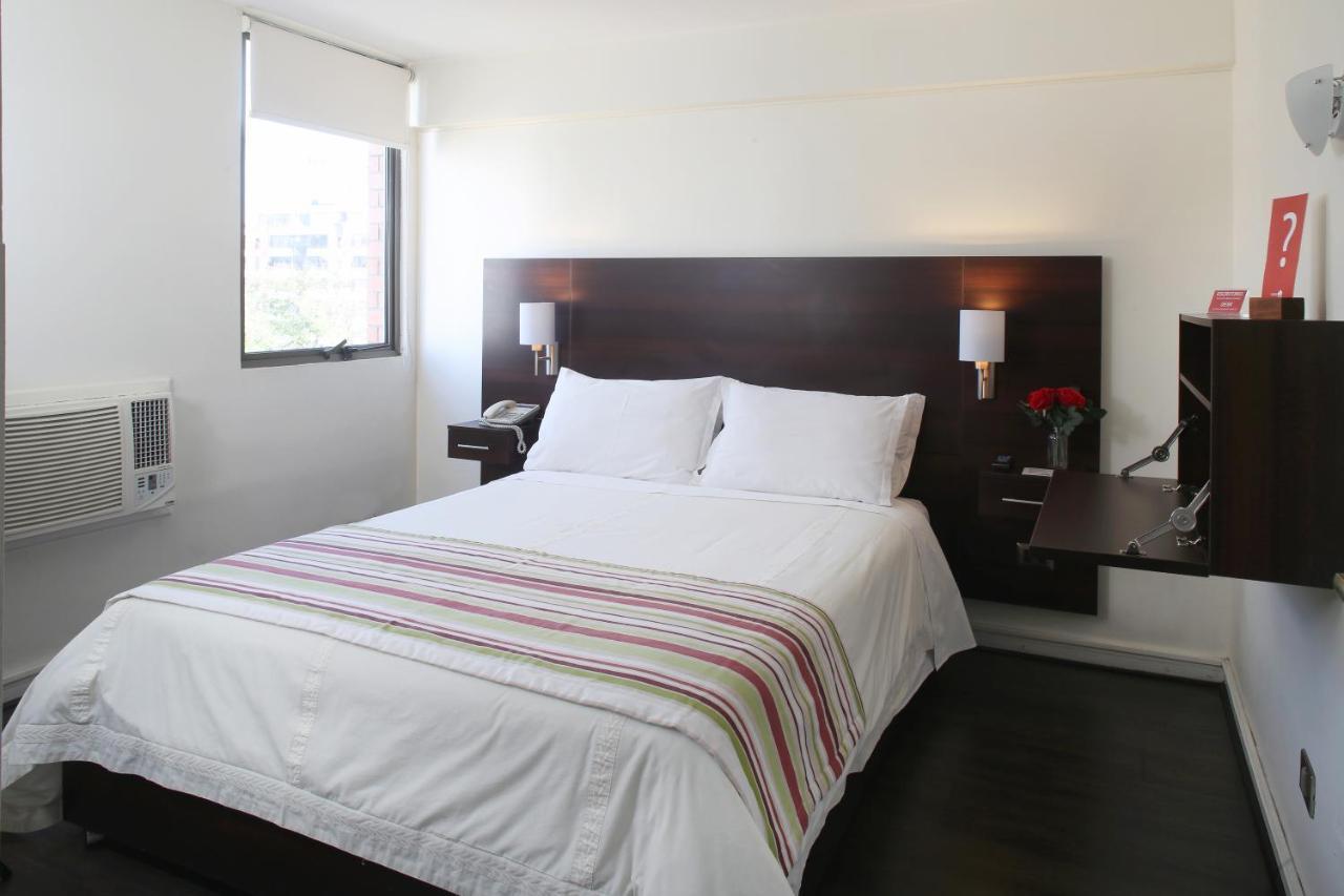Mr Express Hotel Santiago Kültér fotó