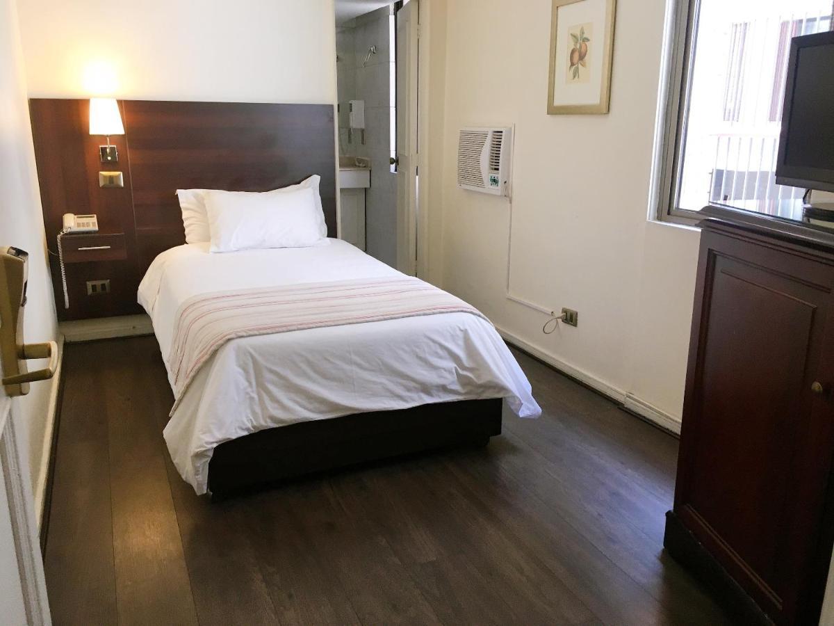 Mr Express Hotel Santiago Kültér fotó